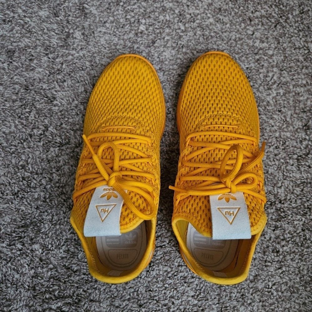 Adidas Sneakers